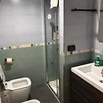 La Casa Sulle Mura Di Vista Mare Apartmán *