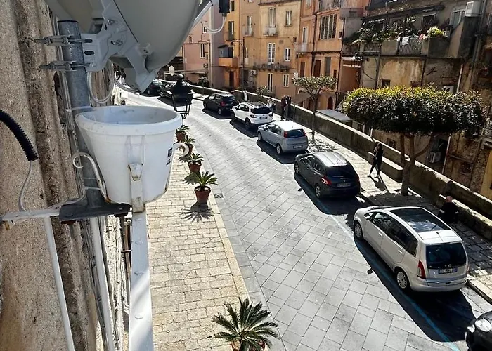 La Casa Sulle Mura Di Vista Mare דירה *