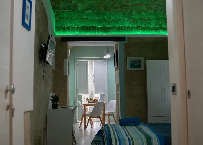 La Casa Sulle Mura Di Vista Mare דירה *