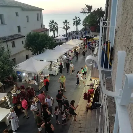 La Casa Sulle Mura Di Vista Mare