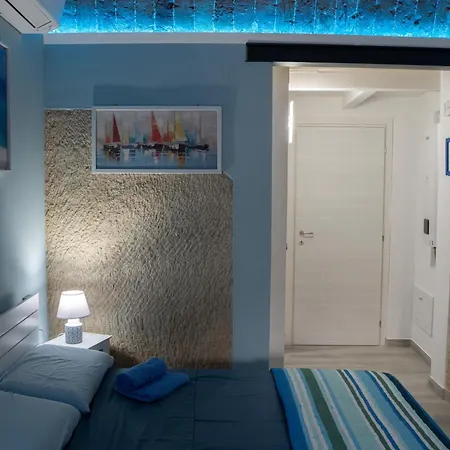 La Casa Sulle Mura Di Vista Mare