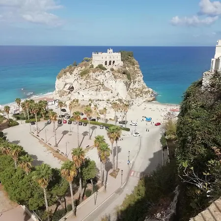 La Casa Sulle Mura Di Vista Mare Lägenhet Tropea
