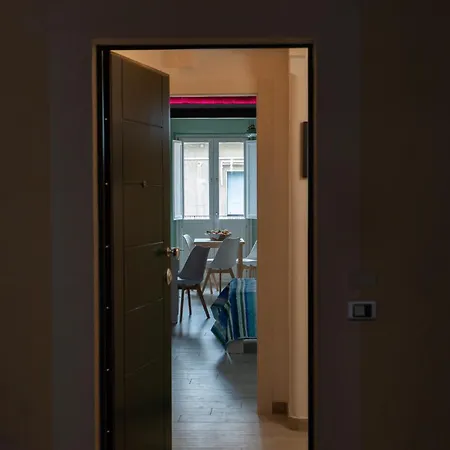 La Casa Sulle Mura Di Vista Mare Tropea