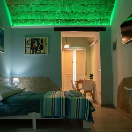 Lägenhet La Casa Sulle Mura Di Vista Mare