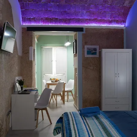 La Casa Sulle Mura Di Vista Mare * Tropea