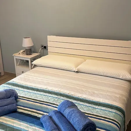 La Casa Sulle Mura Di Vista Mare * Tropea