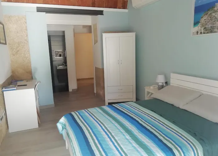 La Casa Sulle Mura Di Vista Mare 公寓 *