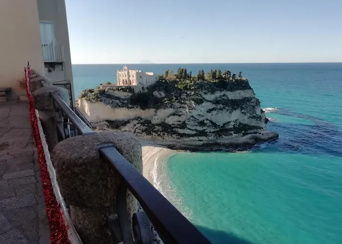 La Casa Sulle Mura Di Vista Mare * 特罗佩阿