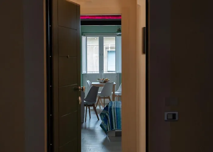 La Casa Sulle Mura Di Vista Mare 特罗佩阿