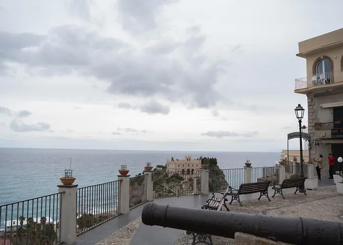 La Casa Sulle Mura Di Vista Mare 公寓 特罗佩阿